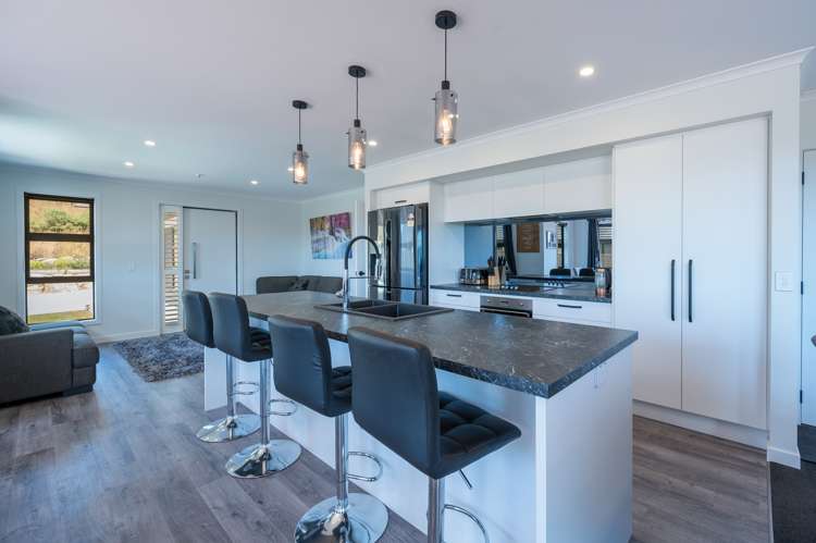 36 Katania Heights Brightwater_5