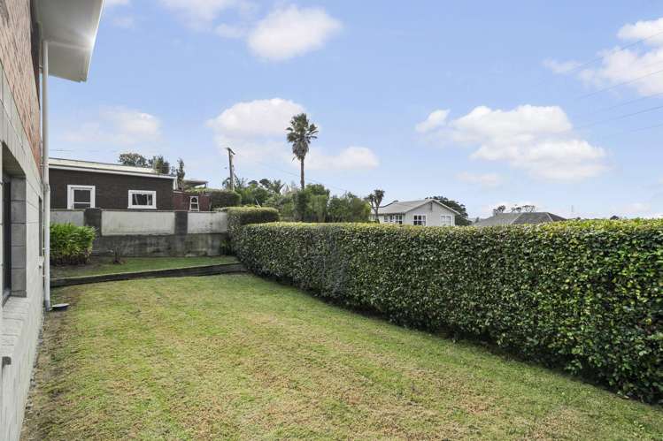 233 Hepburn Road Glendene_16
