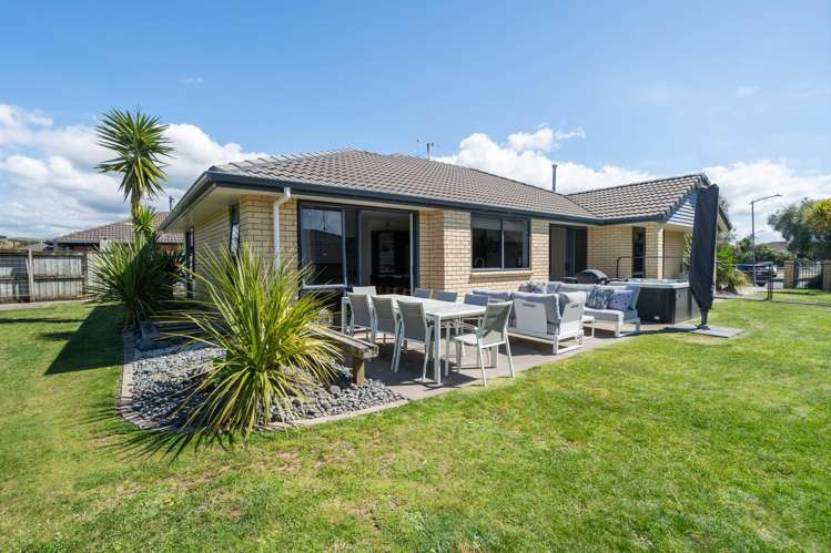 9 Carrington Drive_0