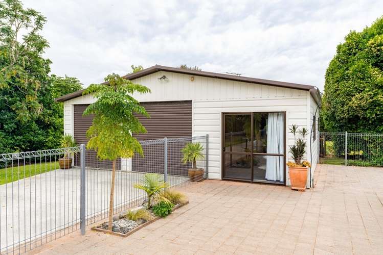 17 Pyle Road East Ruakaka_14