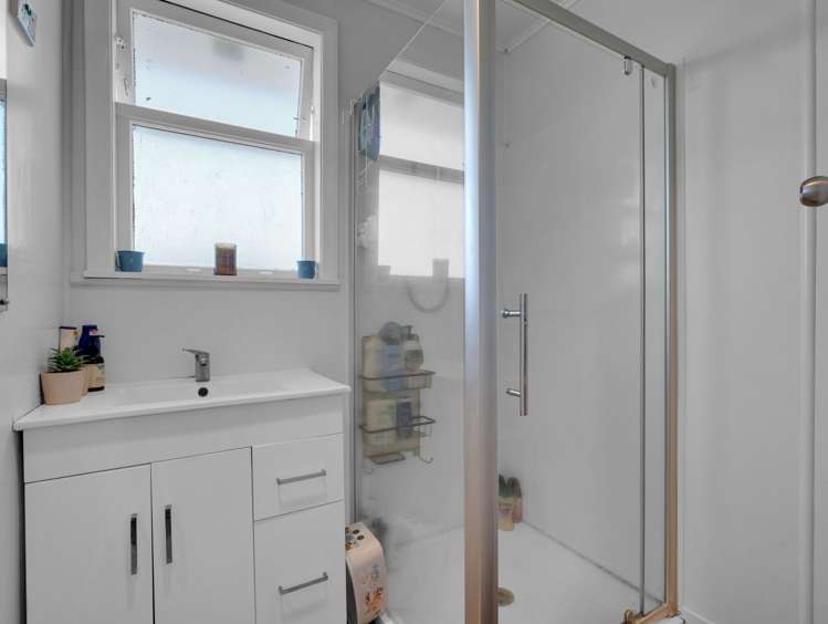 22 Sefton Crescent Chartwell_6