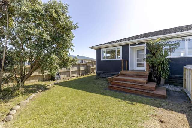 53 Cumming Street Okato_2