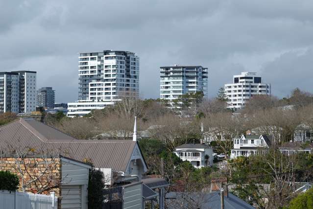 Auckland house prices will drop in April, says real estate boss