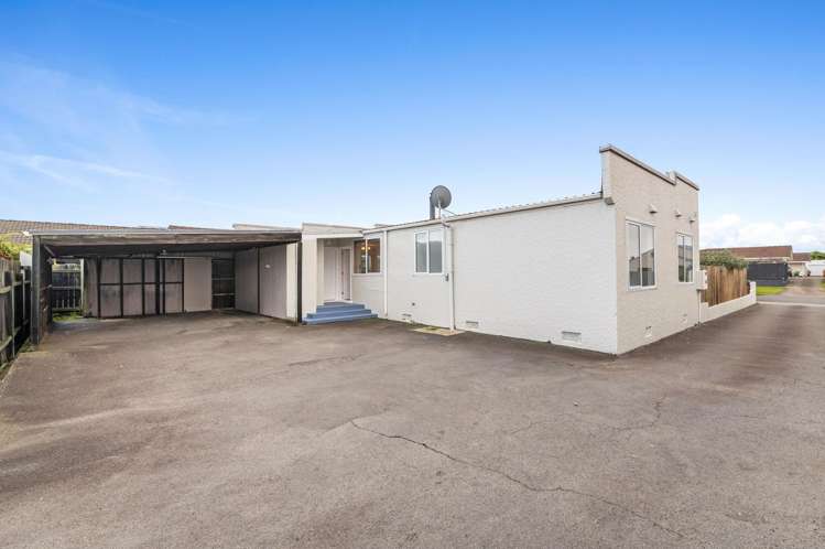 40 Robertson Street Glenholme_19