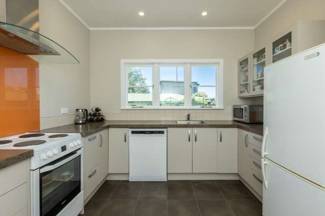 4 Cambridge Terrace Taradale_1