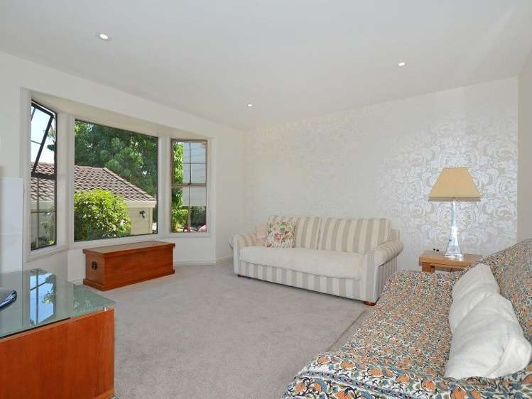 43c Dowling Grove Silverstream_10