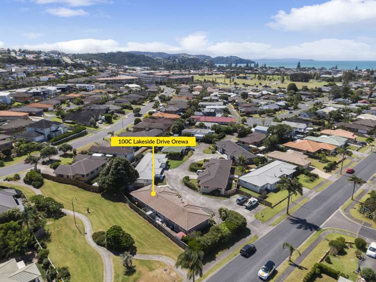 100c Lakeside Drive Orewa_23