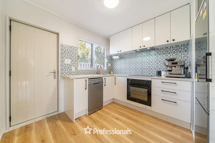 20B Invercargill Drive Kelson_9