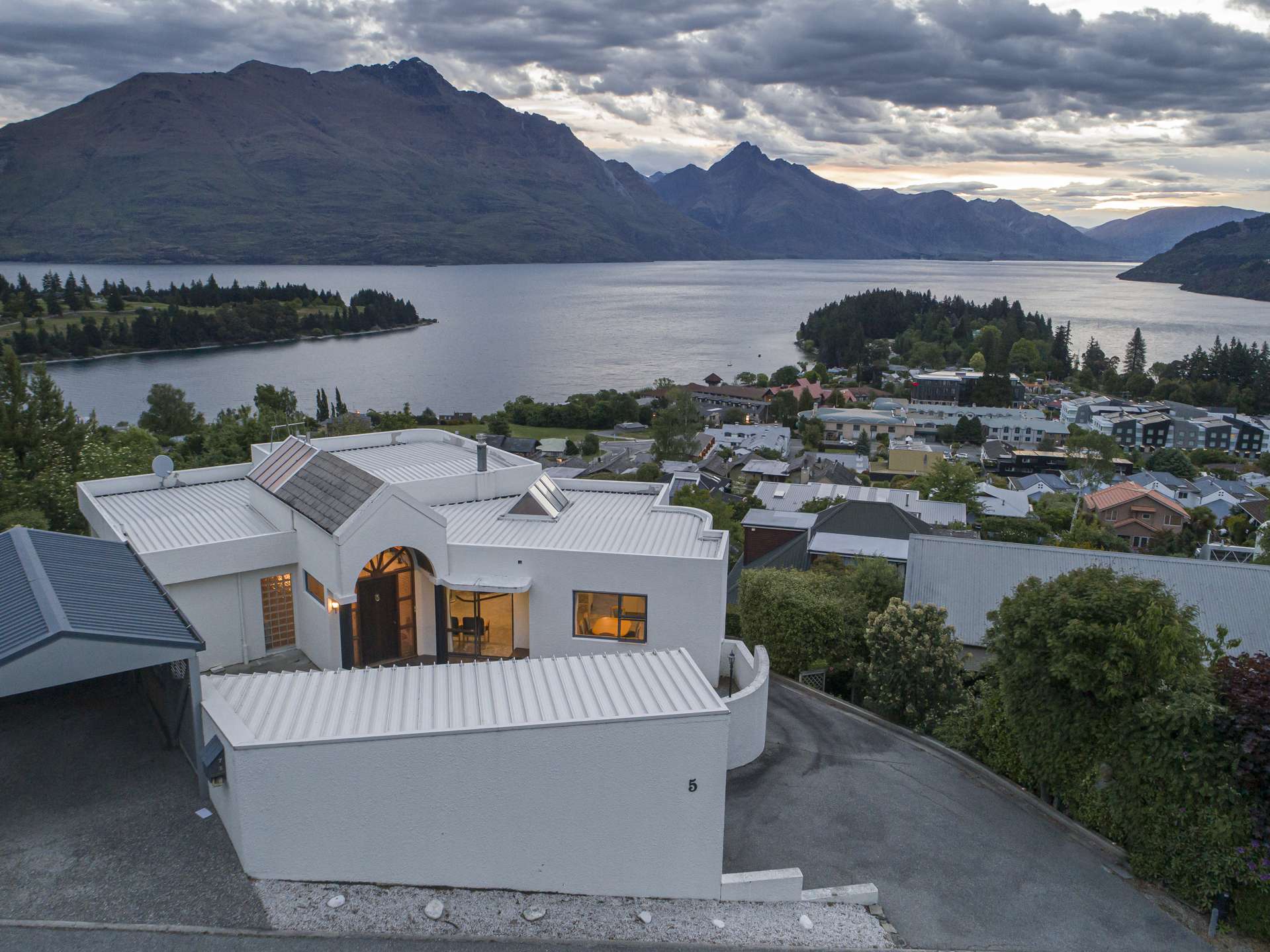 5 Edinburgh Drive Queenstown_0