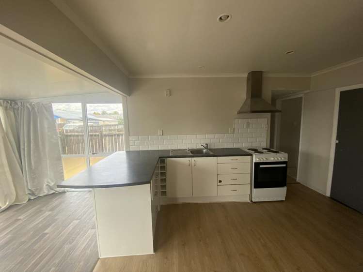 9 Breckons Avenue 1112_3