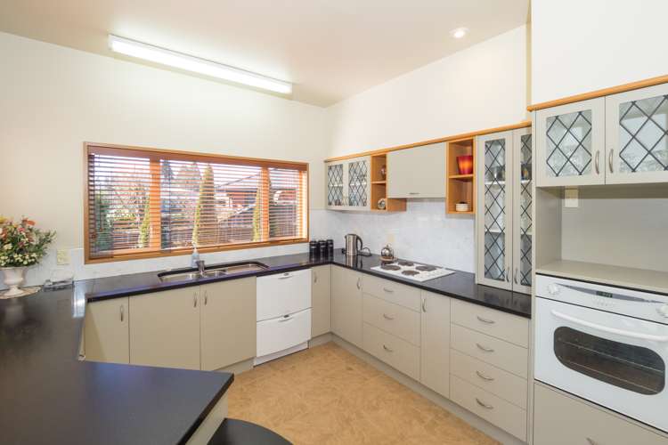 5 Coniston Drive Allenton_5