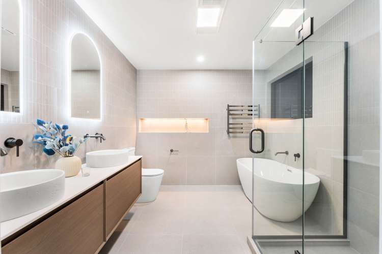 242F West Hoe Heights Orewa_16