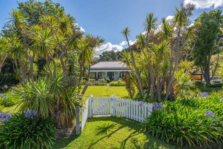 5849 Christchurch Akaroa Road Barrys Bay_40