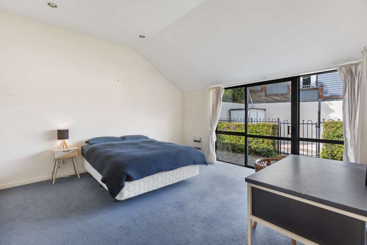 8 Elizabeth Place Kelvin Heights_15