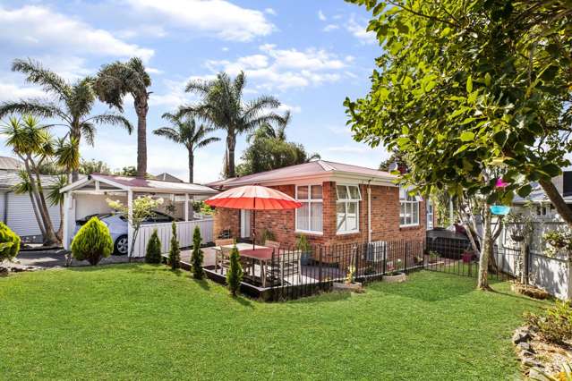 1/60 Patons Road Howick_1