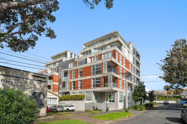 304/246 Khyber Pass Road Grafton_17