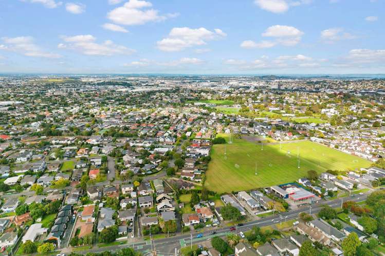 97 Abbotts Way Remuera_8