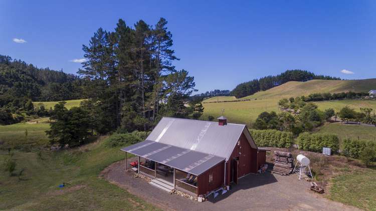 220 Mill Creek Road Kaimarama_1