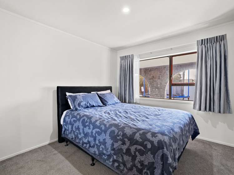 99 Florence Avenue Orewa_11