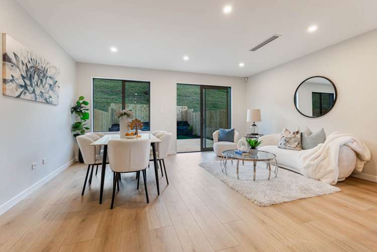 56 Ara Taha Crescent Orewa_12