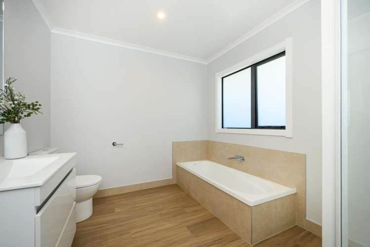 78B & 80A Warwick Street Feilding_14