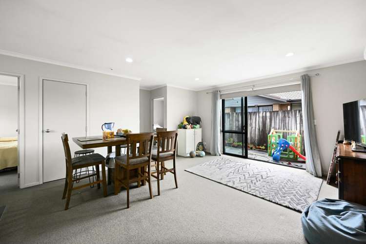 29H Campbell Street 1067_8