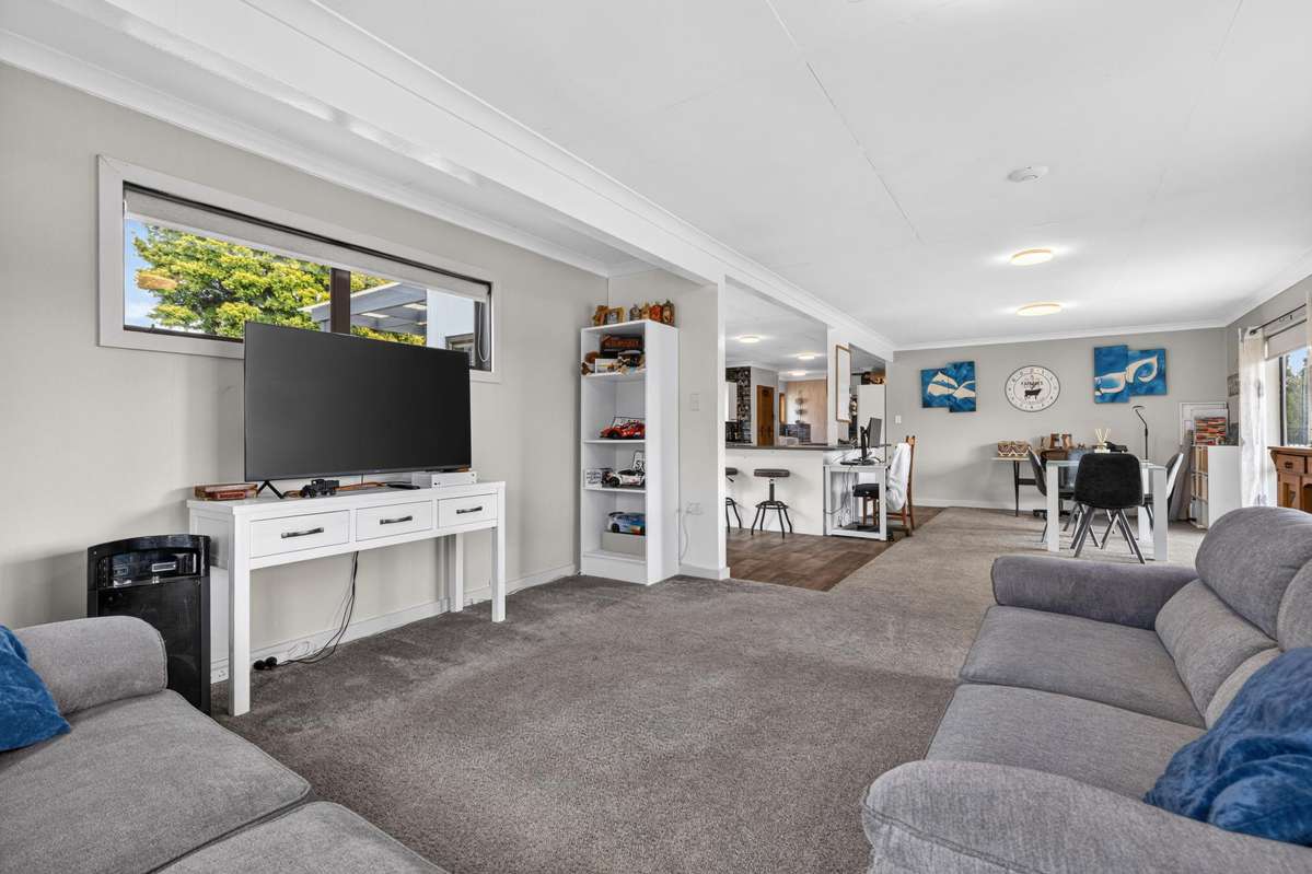 216 Manuel Road_3