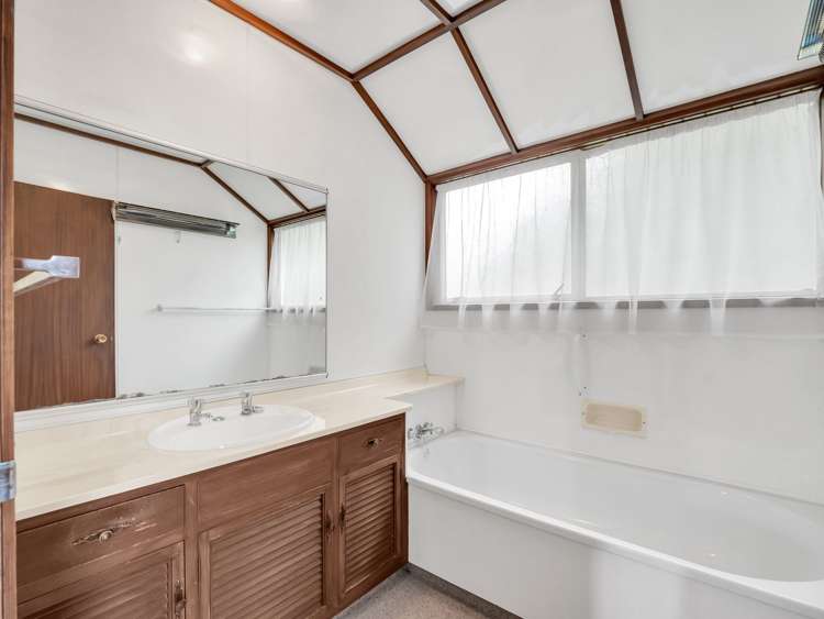 33 Hewitts Road Merivale_22