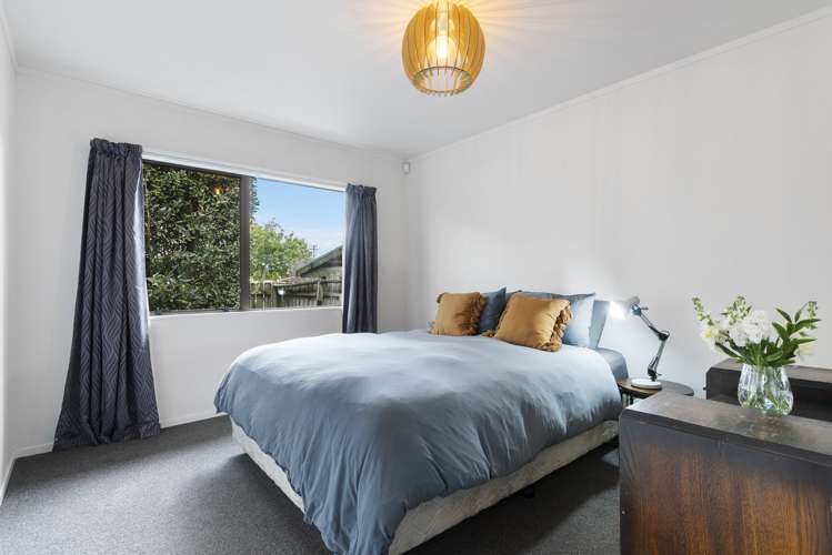 8/390 West Coast Road Glen Eden_10