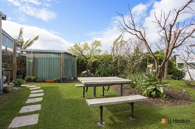 10 Reel Road Athenree_20