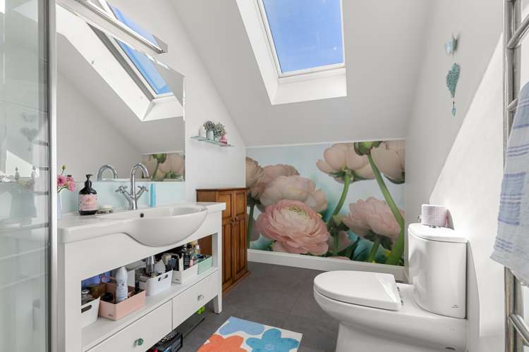 94 Saint Martins Road Saint Martins_28