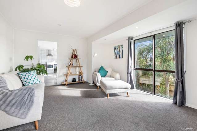 84 Sunvue Road Glen Eden_4