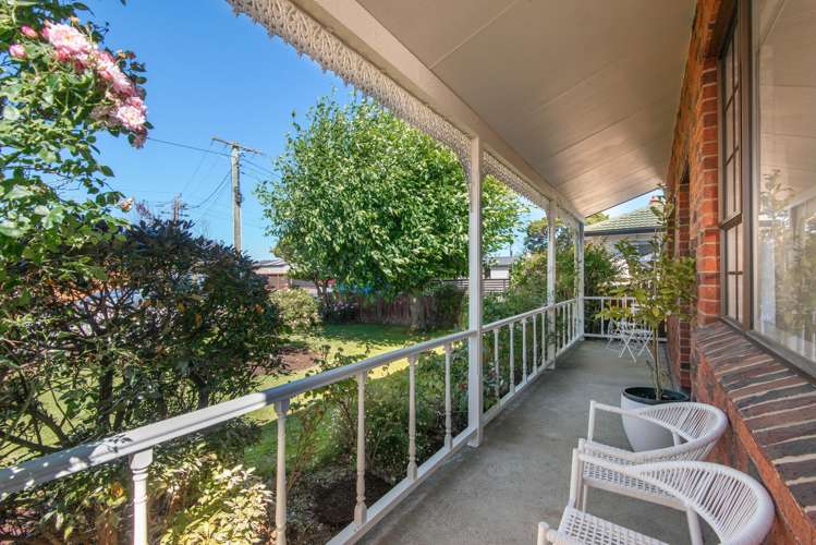 8 Berwick Street Mosgiel_11