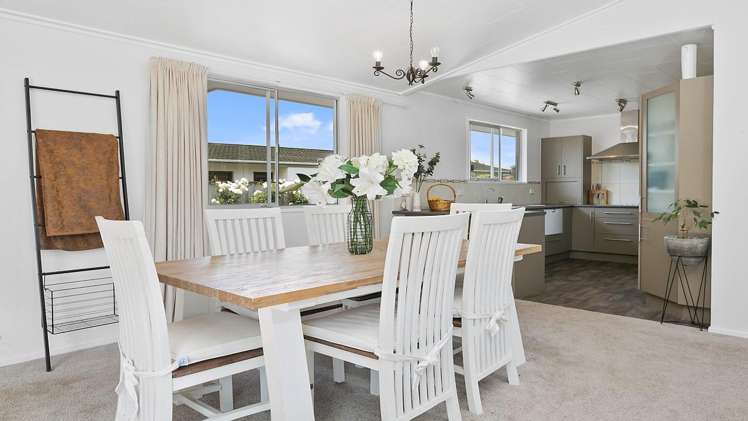 16 Te Hono Street Maungatapu_2