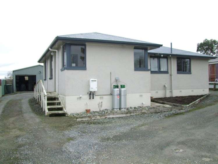 46 Dryden Street Milton_19