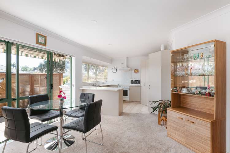 160 Pacific View Road Papamoa_9