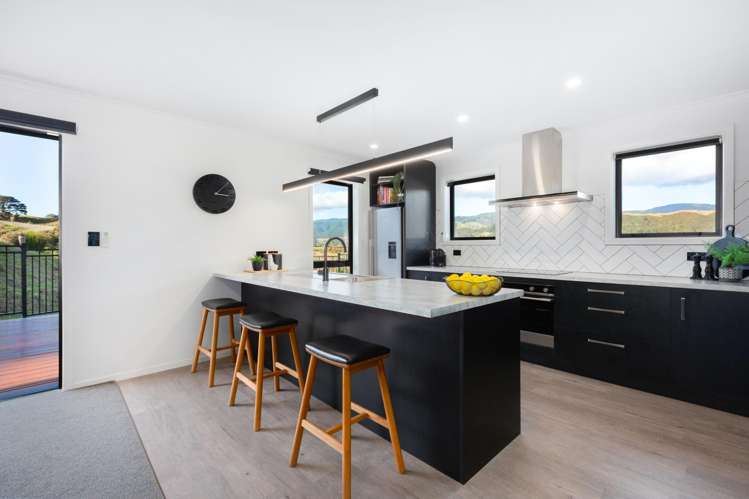 7 Margaret Mahy Drive_5