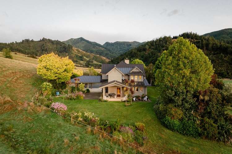 55 Little Pokororo Road Motueka Valley_11