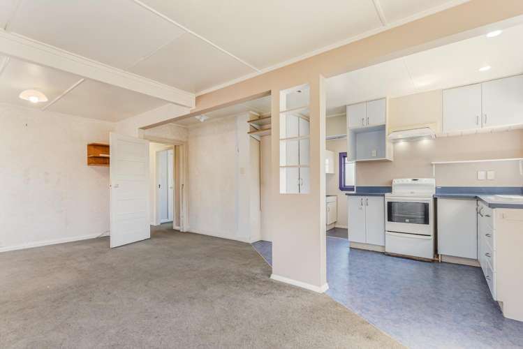 1/16 Willow Ave Stoke_9