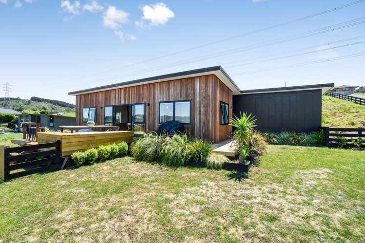 47 Percy Kinsman Crescent Riverstone Terraces_17