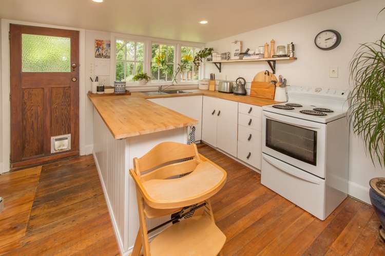 10 High Street Sefton_2