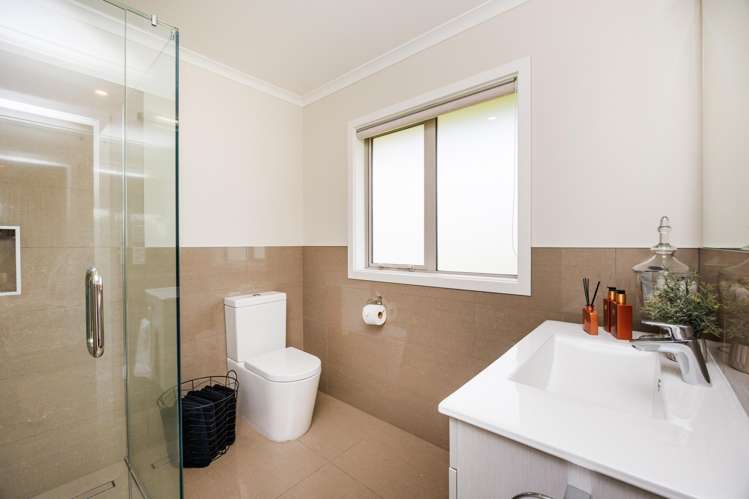 25 Roots Street East Feilding_20