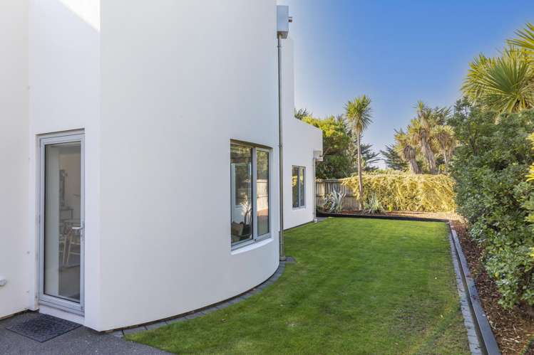 2/8 Ballance Street Waimairi Beach_16