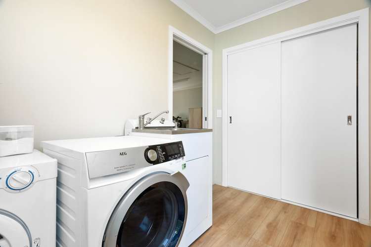 11 Aerodrome Road Burleigh_31