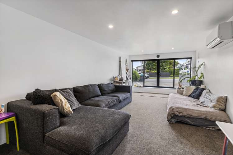 61 Russell Road Manurewa_7