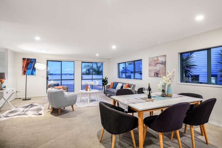 121a Hobsonville Road West Harbour_14