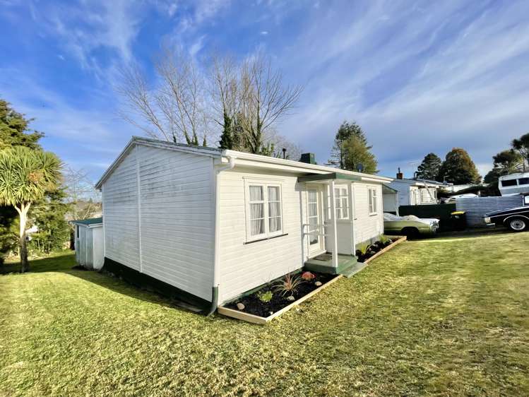 22 Esk Crescent Tokoroa_12