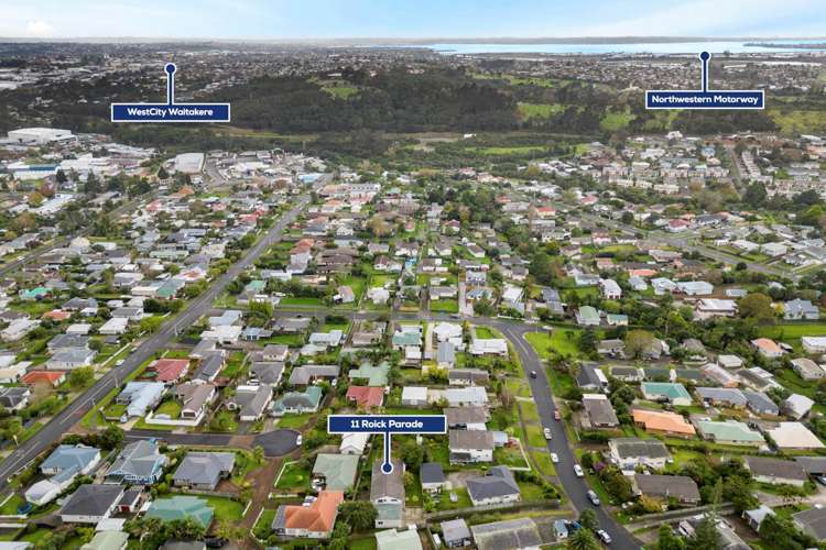 11 Roick Parade Glen Eden_21