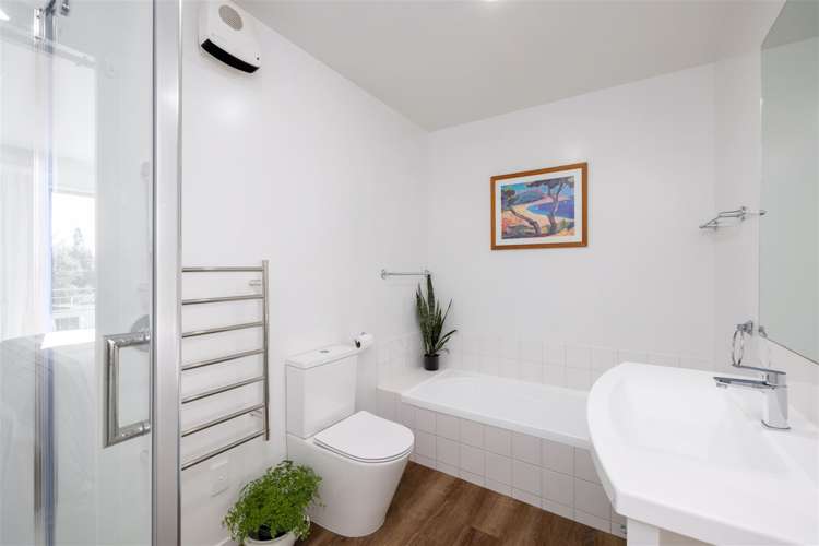 42 Beechwood Drive Northwood_12