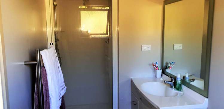 136 Stratford Drive Cable Bay_10